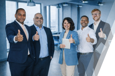 Equipo profesional demostrando compromiso con la calidad